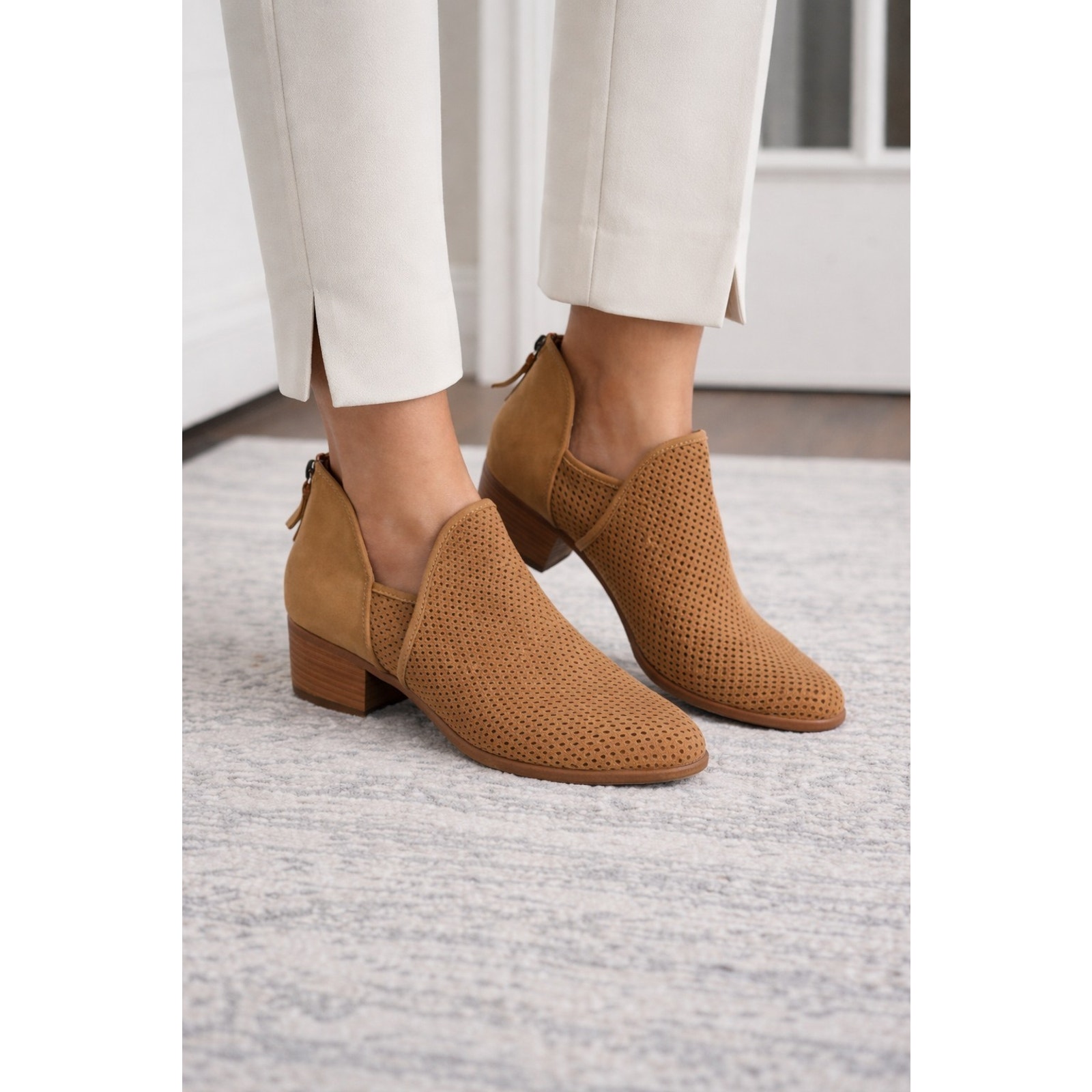 Sofft "Canobie" Size 9.5 Tan W/Perforated Leather Closed Toe Booties Low Heel
